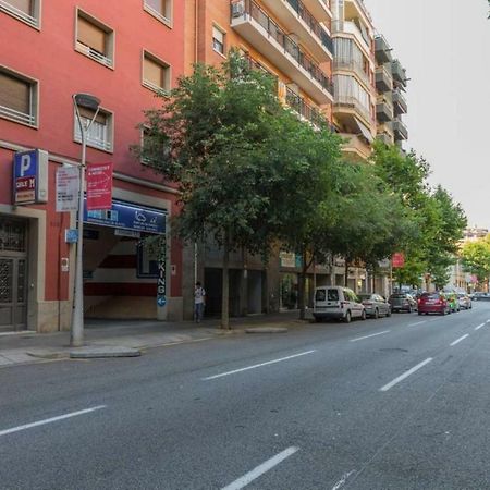 Lodging Sagrada Familia Rossellon Барселона Экстерьер фото